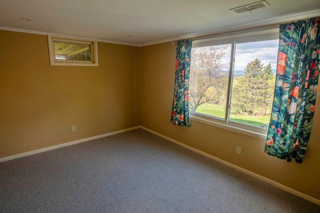 219 Towne Hill Road, Montpelier, VT 05602