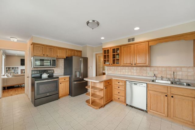 219 Towne Hill Road, Montpelier, VT 05602