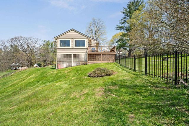 219 Towne Hill Road, Montpelier, VT 05602