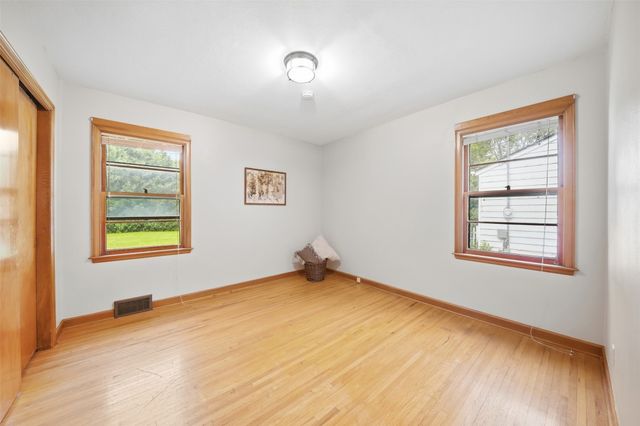 546 SW Southlawn Drive, Ankeny, IA 50023