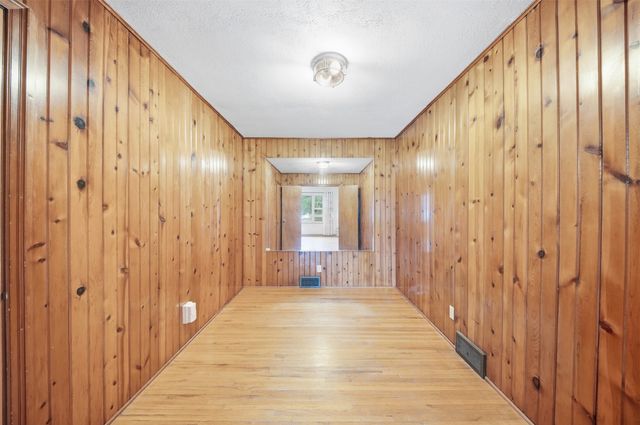 546 SW Southlawn Drive, Ankeny, IA 50023