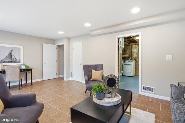 12662 CASTILE CT, Woodbridge, VA 22192