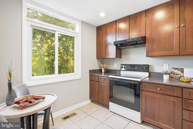 12662 CASTILE CT, Woodbridge, VA 22192