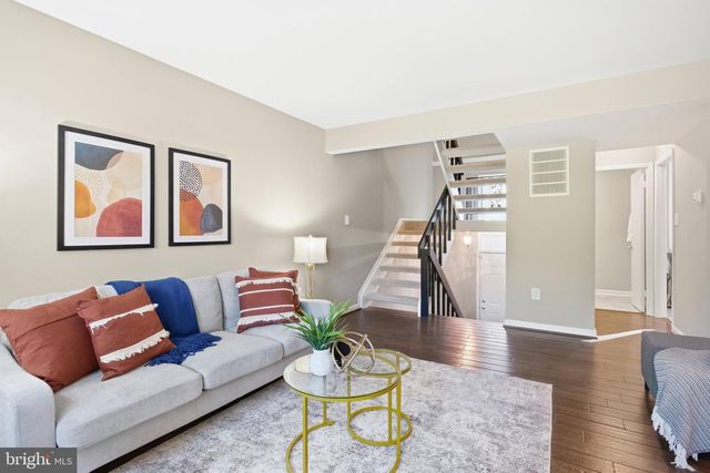 12662 CASTILE CT, Woodbridge, VA 22192