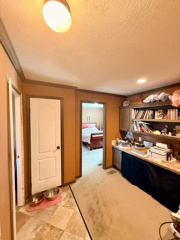 9598 Kentucky 1247, Waynesburg, KY 40489