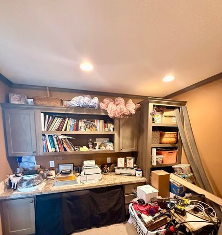 9598 Kentucky 1247, Waynesburg, KY 40489