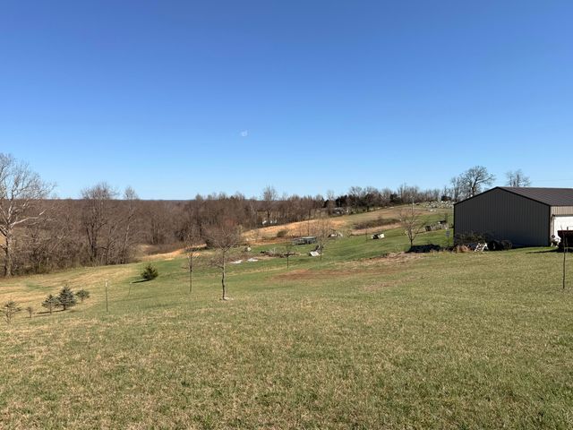 9598 Kentucky 1247, Waynesburg, KY 40489