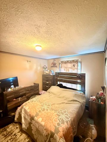 9598 Kentucky 1247, Waynesburg, KY 40489