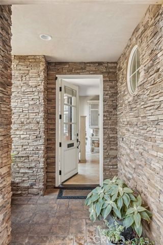 610 Marigold Avenue, Corona Del Mar (newport Beach), CA 92625