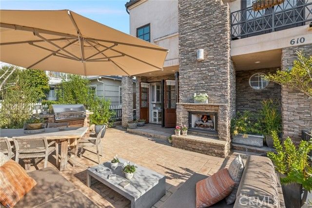 610 Marigold Avenue, Corona Del Mar (newport Beach), CA 92625