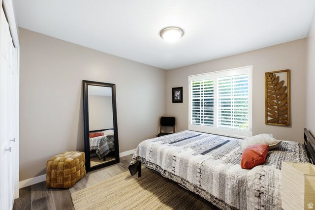 2073 E VILLAGE POINT WAY, Sandy, UT 84093