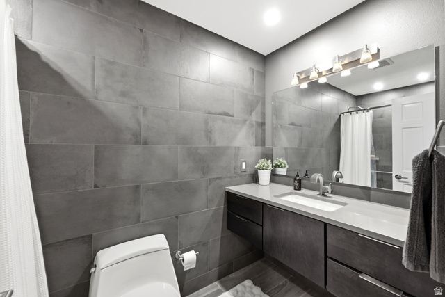 2073 E VILLAGE POINT WAY, Sandy, UT 84093