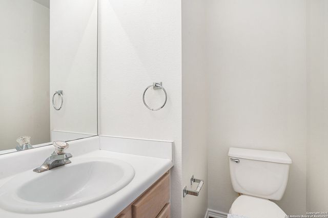 9106 Valhalla, Selma, TX 78154