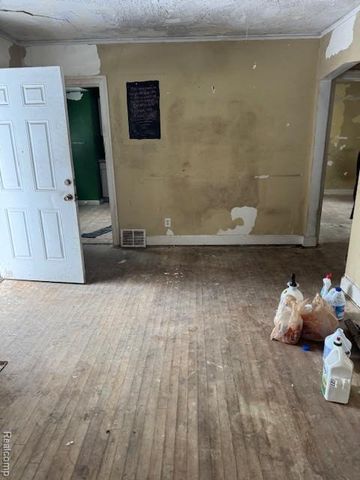 4481 Radnor Street, Detroit, MI 48224