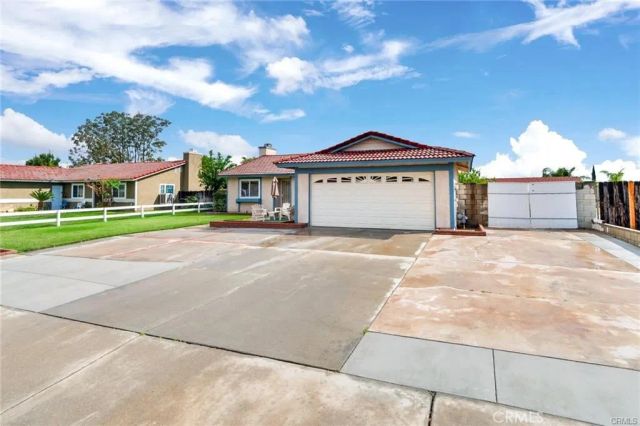 1057 W Carter, Rialto, CA 92376