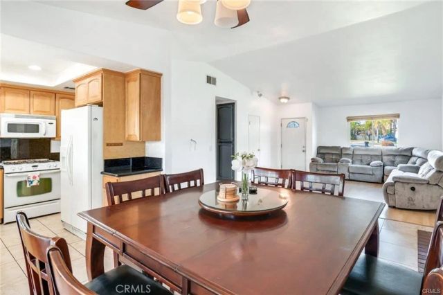 1057 W Carter, Rialto, CA 92376