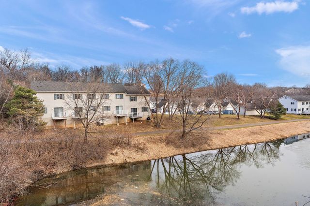 6097 Courtly Alcove F, Woodbury, MN 55125