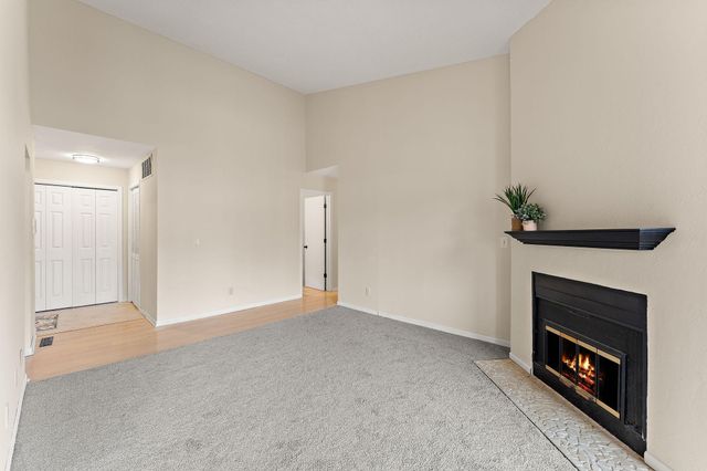 6097 Courtly Alcove F, Woodbury, MN 55125