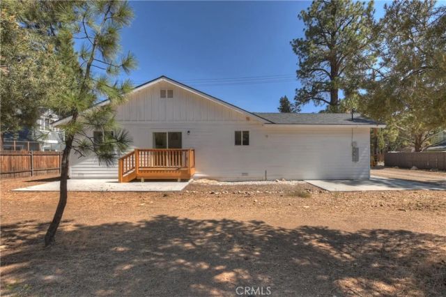 901 Ash Lane, Big Bear City, CA 92314