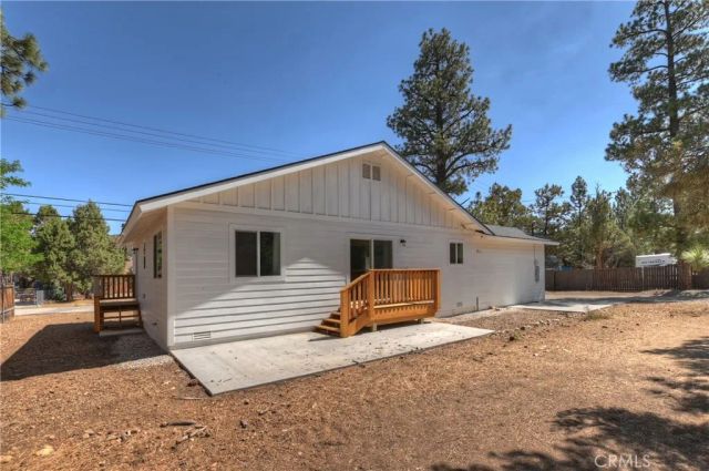901 Ash Lane, Big Bear City, CA 92314