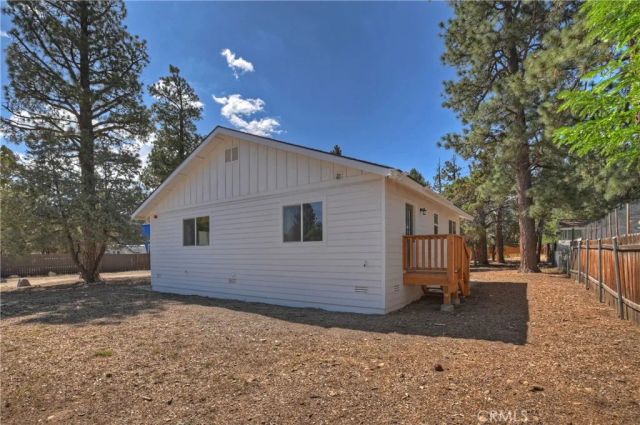 901 Ash Lane, Big Bear City, CA 92314