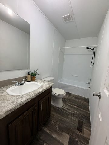 9505 Janet Street, Hawk Cove, TX 75474