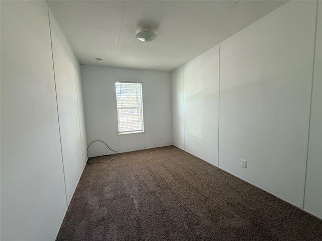 9505 Janet Street, Hawk Cove, TX 75474