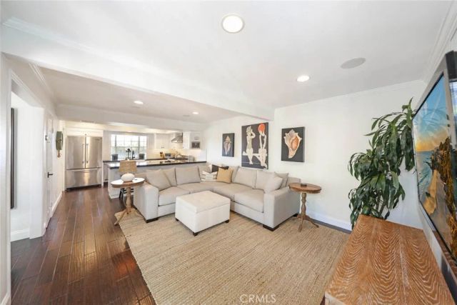 2707 Hillside Drive, Newport Beach, CA 92660