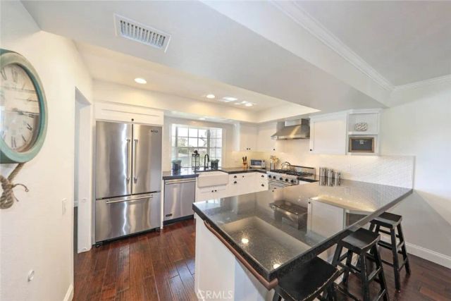 2707 Hillside Drive, Newport Beach, CA 92660