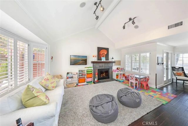 2707 Hillside Drive, Newport Beach, CA 92660