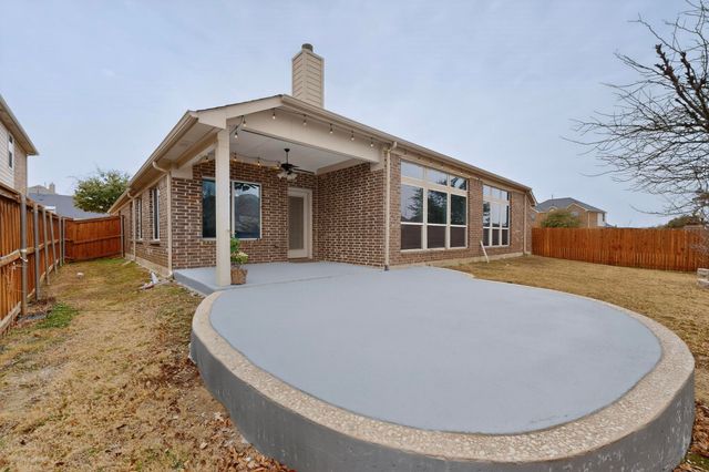 2405 Hammock Lake Drive, Little Elm, TX 75068