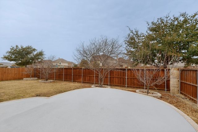 2405 Hammock Lake Drive, Little Elm, TX 75068