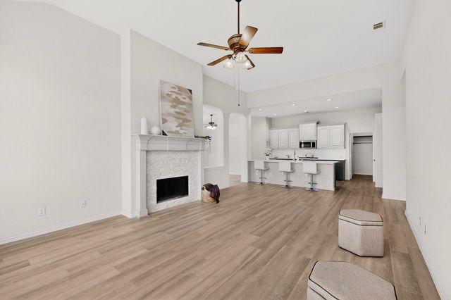 2405 Hammock Lake Drive, Little Elm, TX 75068