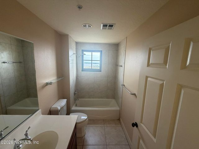 1478 RIVERPLACE Boulevard 1708, Jacksonville, FL 32207
