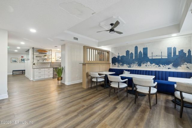1478 RIVERPLACE Boulevard 1708, Jacksonville, FL 32207