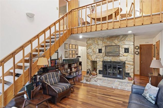 644 Piney Point RD, Virginia Beach, VA 23452