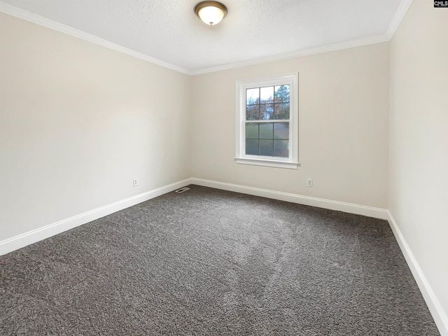 608 Briarcliffe W, Elgin, SC 29045