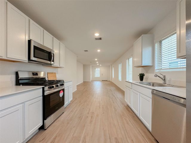 1515 Las Cuevas Drive, Conroe, TX 77301