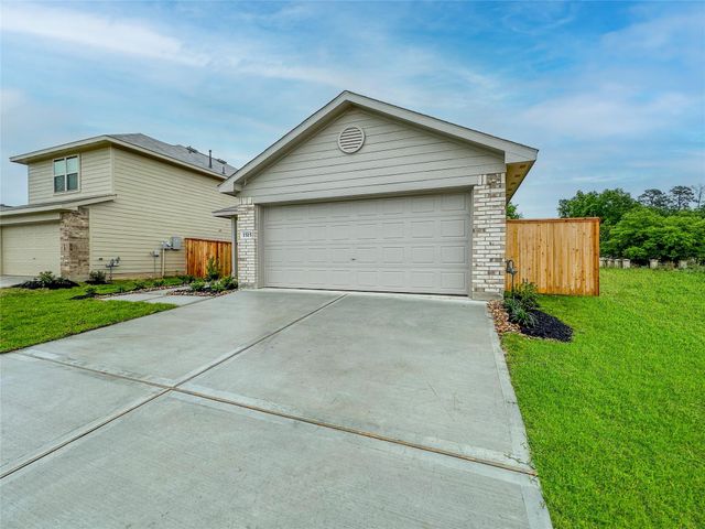 1515 Las Cuevas Drive, Conroe, TX 77301
