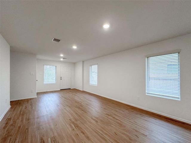 1515 Las Cuevas Drive, Conroe, TX 77301