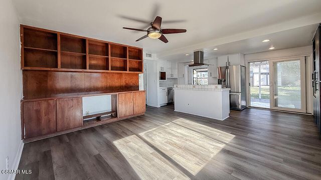 2036 Brentwood Street, Simi Valley, CA 93063