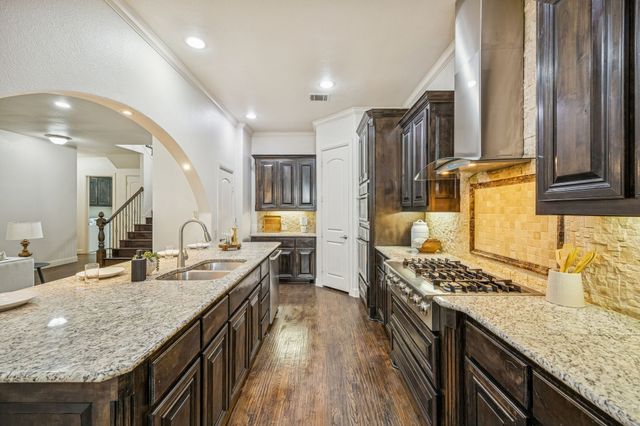 5717 Naples Drive, Flower Mound, TX 75028