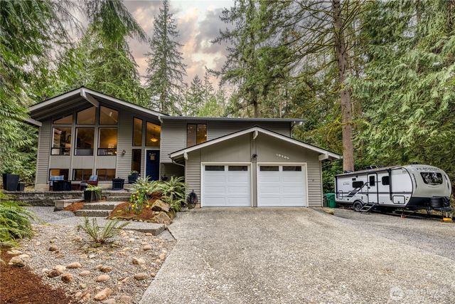 19305 196th Avenue NE, Woodinville, WA 98077