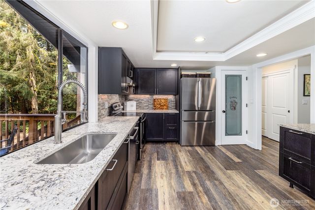 19305 196th Avenue NE, Woodinville, WA 98077