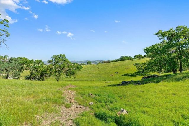 0 W San Martin Avenue, San Martin, CA 95046