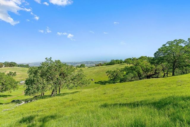 0 W San Martin Avenue, San Martin, CA 95046