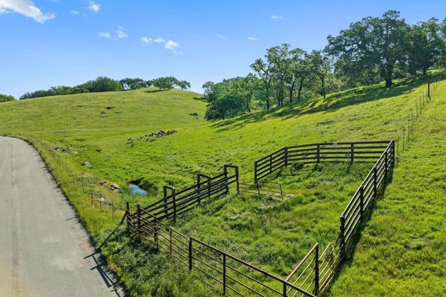 0 W San Martin Avenue, San Martin, CA 95046