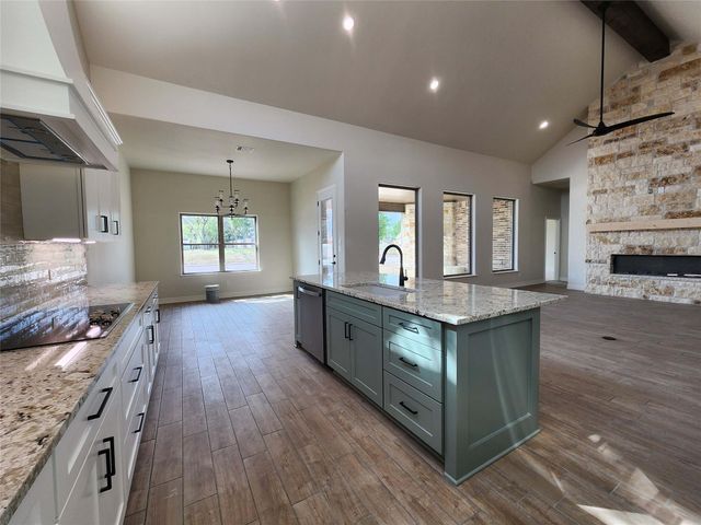 643 Bald Eagle LOOP, Salado, TX 76571