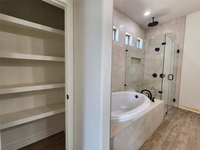 643 Bald Eagle LOOP, Salado, TX 76571
