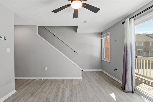 39 Madonna Circle 39, Lowell, MA 01854